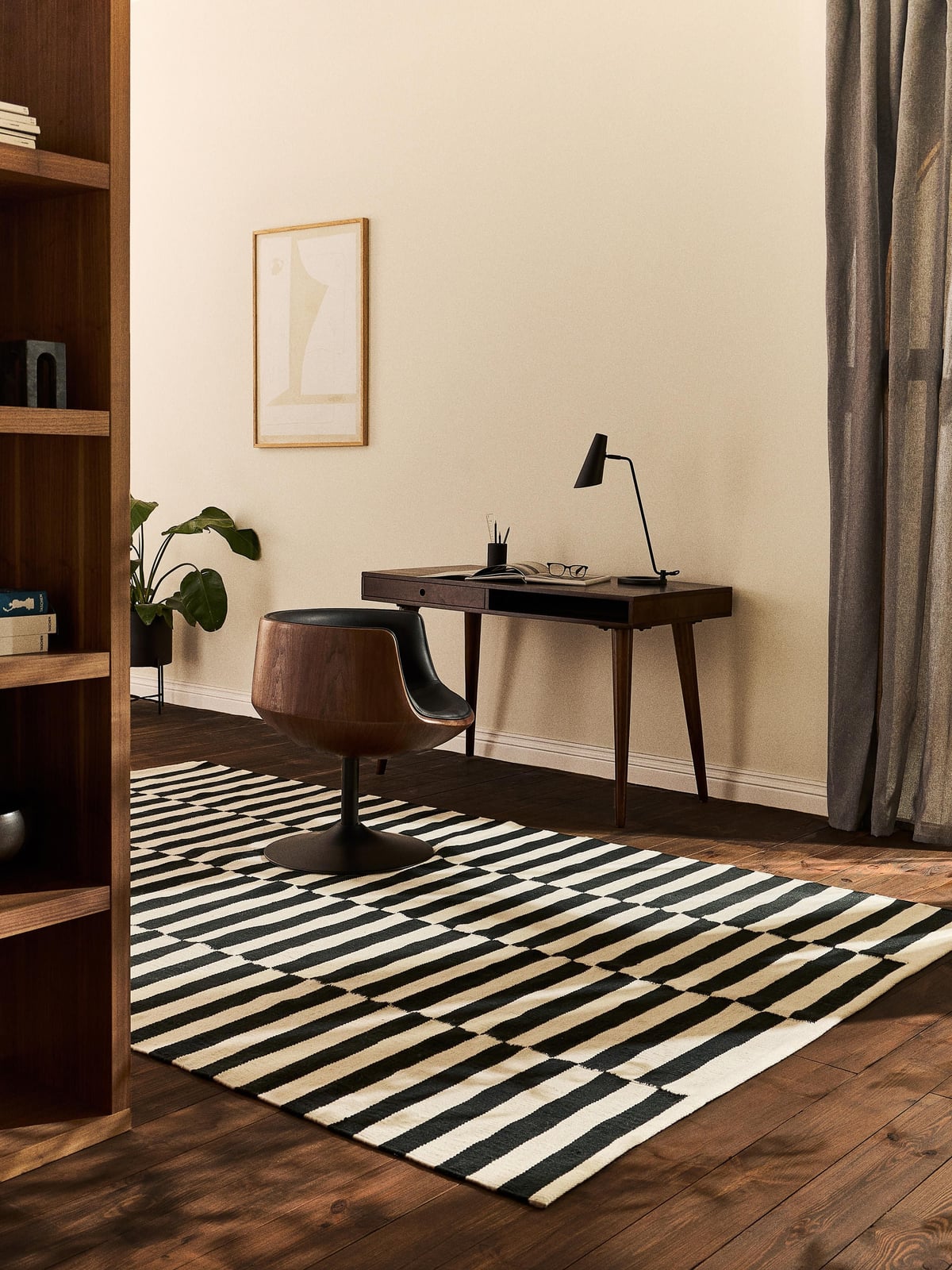 Ansdell Hand-Woven Kelim Rug with Stripes