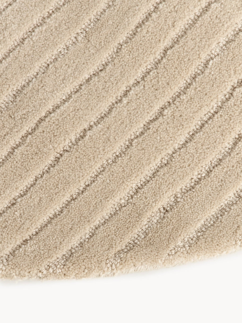 Ashley Round Hand-Tufted Wool Rug