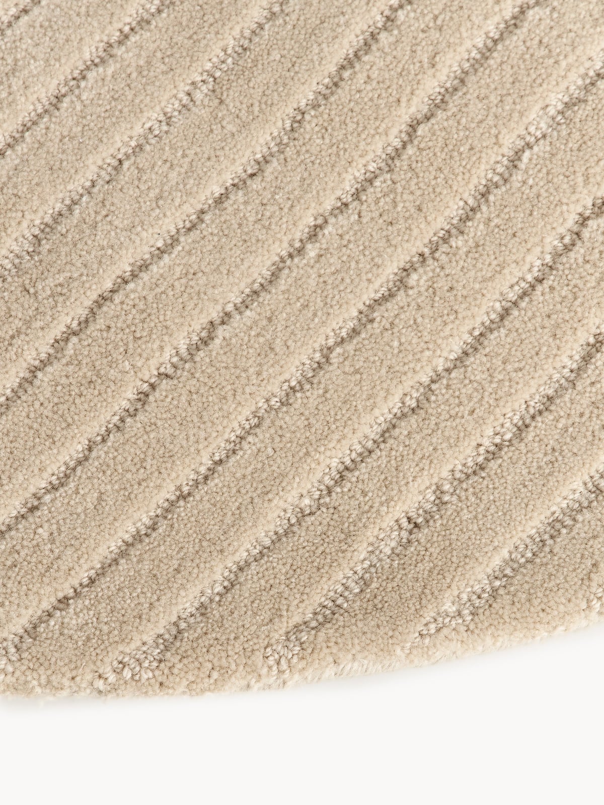 Ashley Round Hand-Tufted Wool Rug