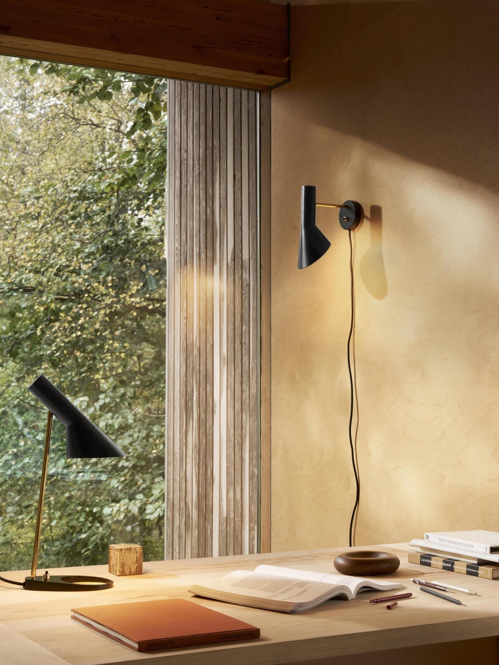 Charlbury AJ Plug-in Wall Lamp