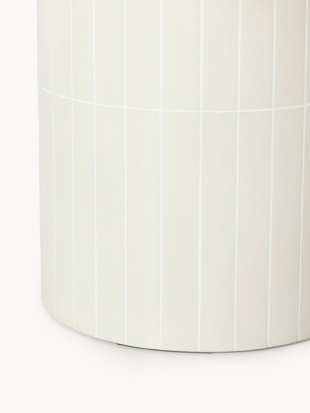 Colgrave Round Garden Table, Ø 120 cm