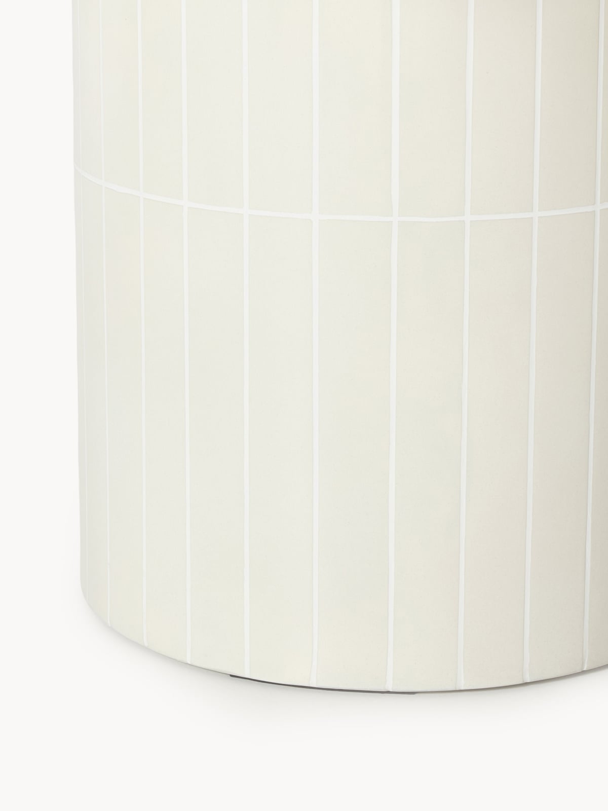 Colgrave Round Garden Table, Ø 120 cm