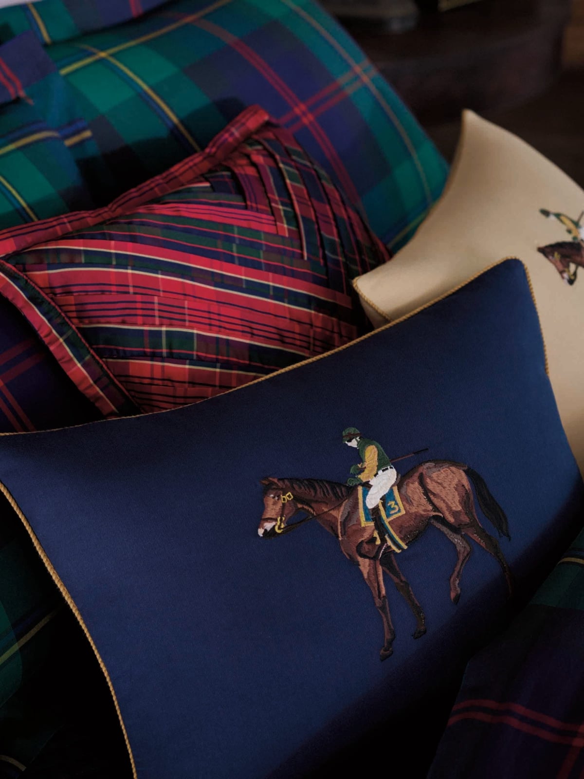 Croglin Cushion