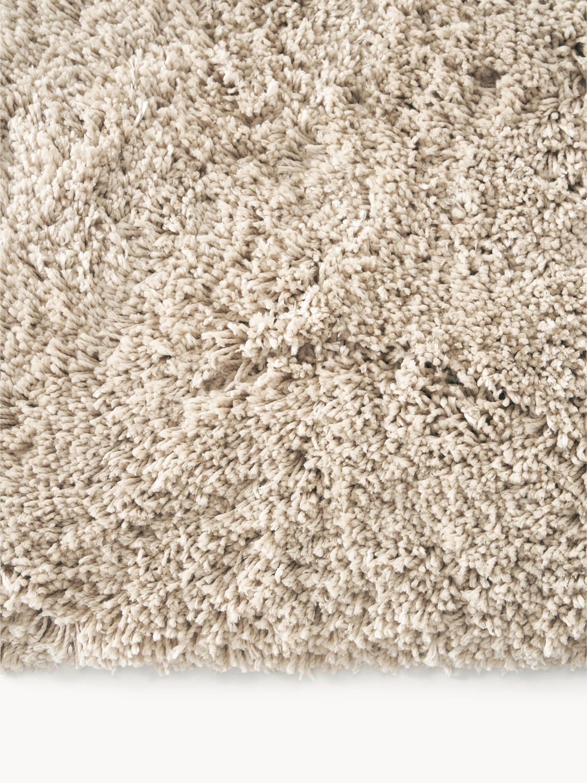 Durnford Fluffy High-Pile Rug with Fringes