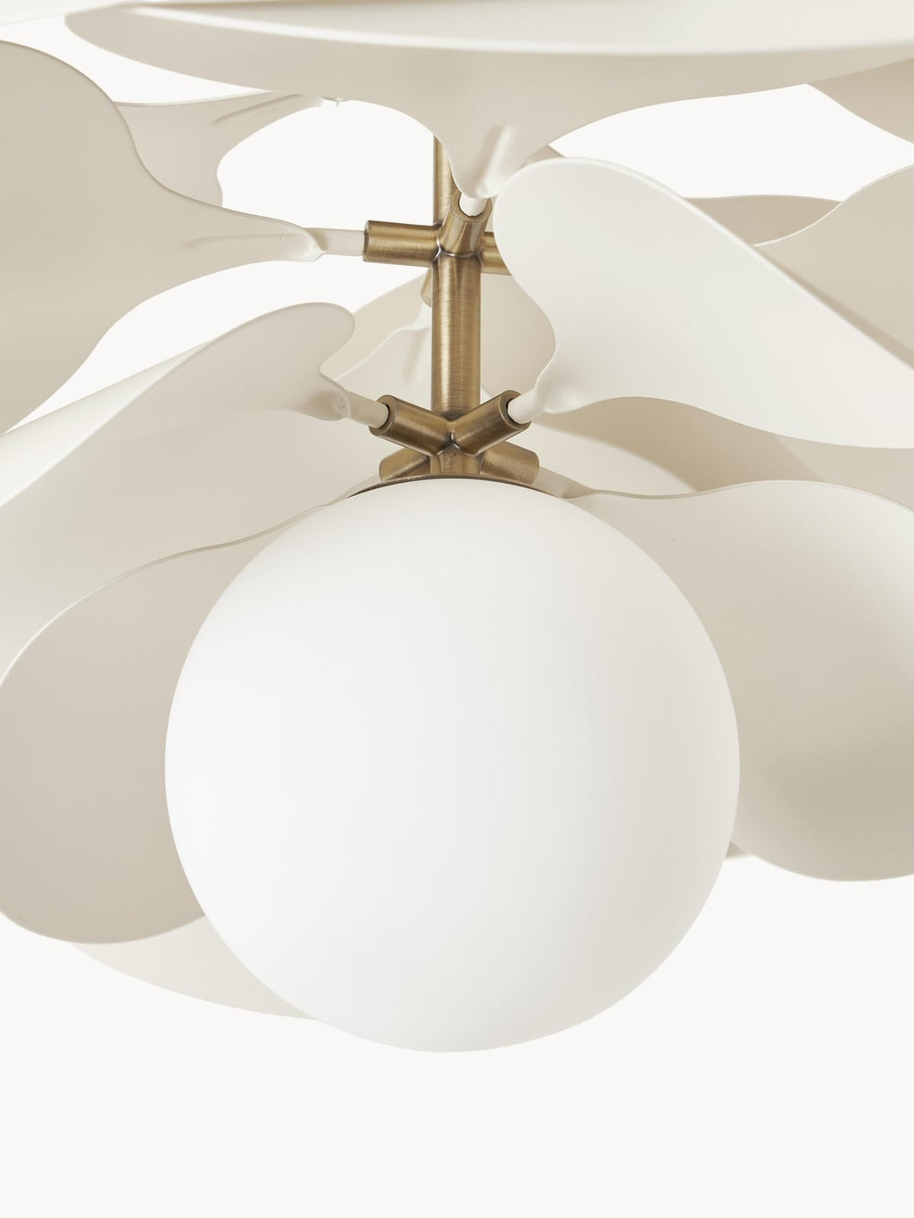 Eastnor Design Ceiling Lamp