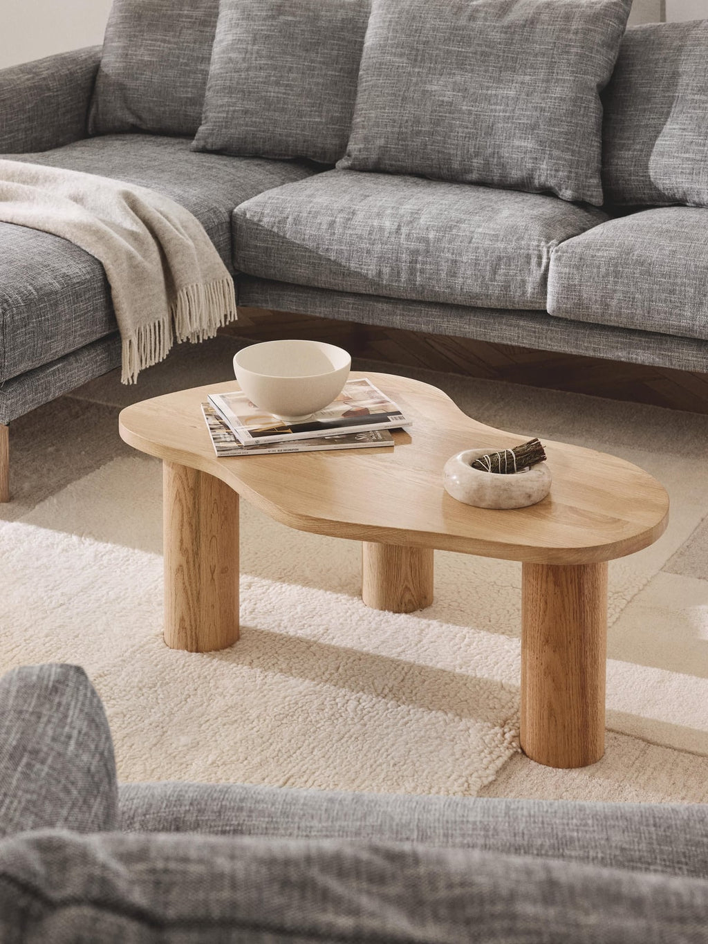 Eastnor Oak Wood Coffee Table in Organic Shape