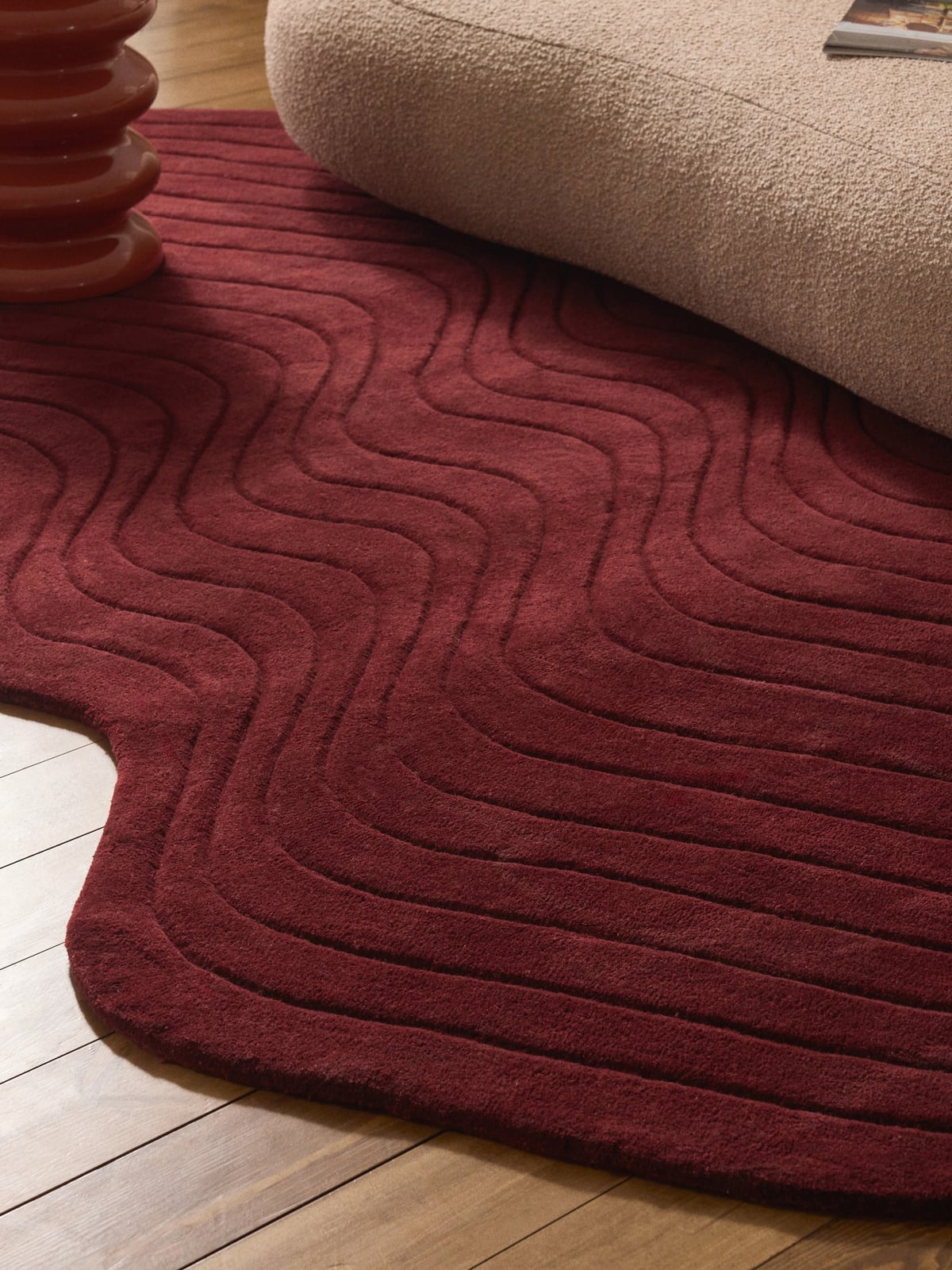 Elterwater Organic-Shaped Hand-Tufted Wool Rug