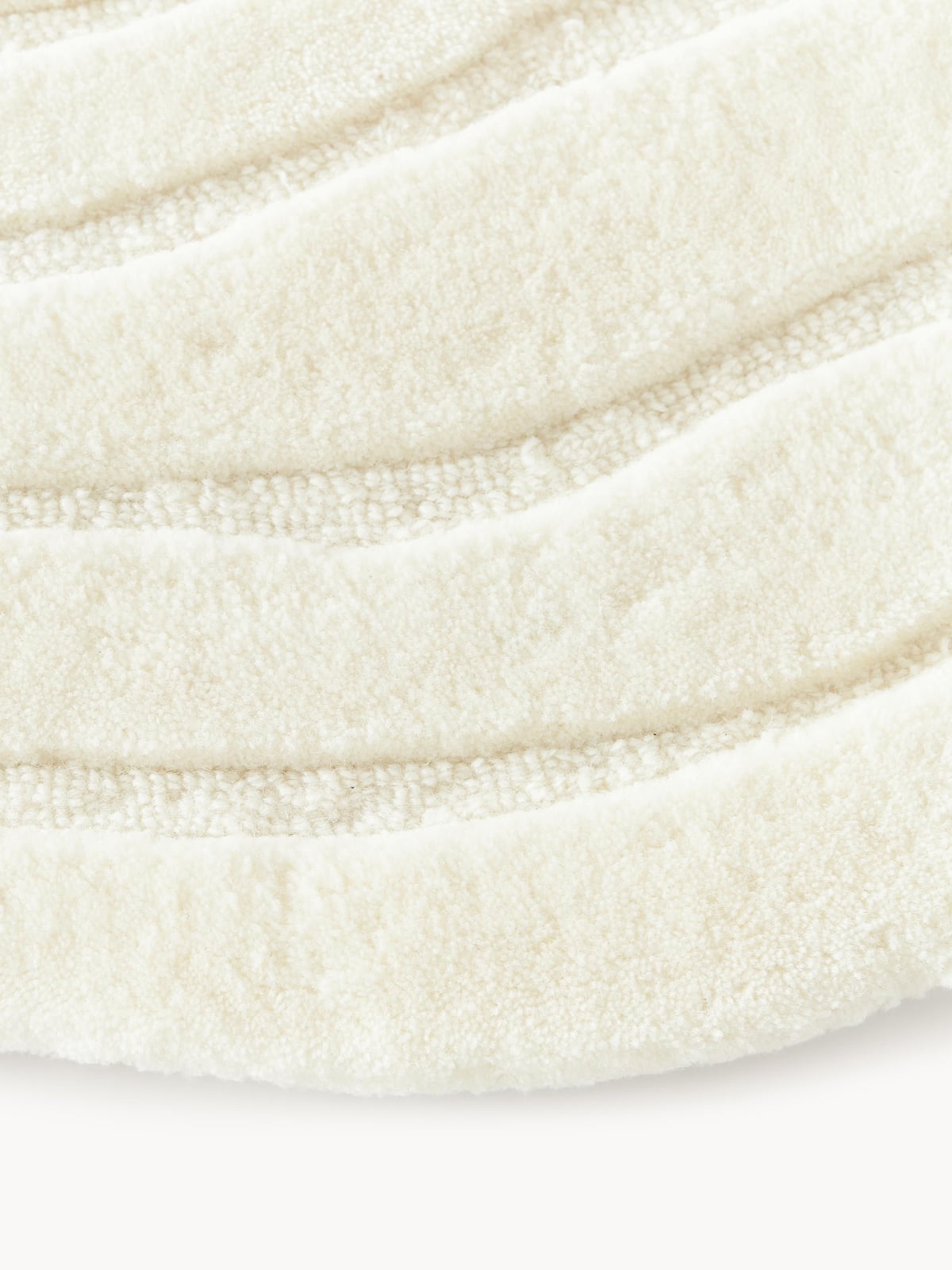 Fordham Organic-Shaped Hand-Tufted Wool Rug