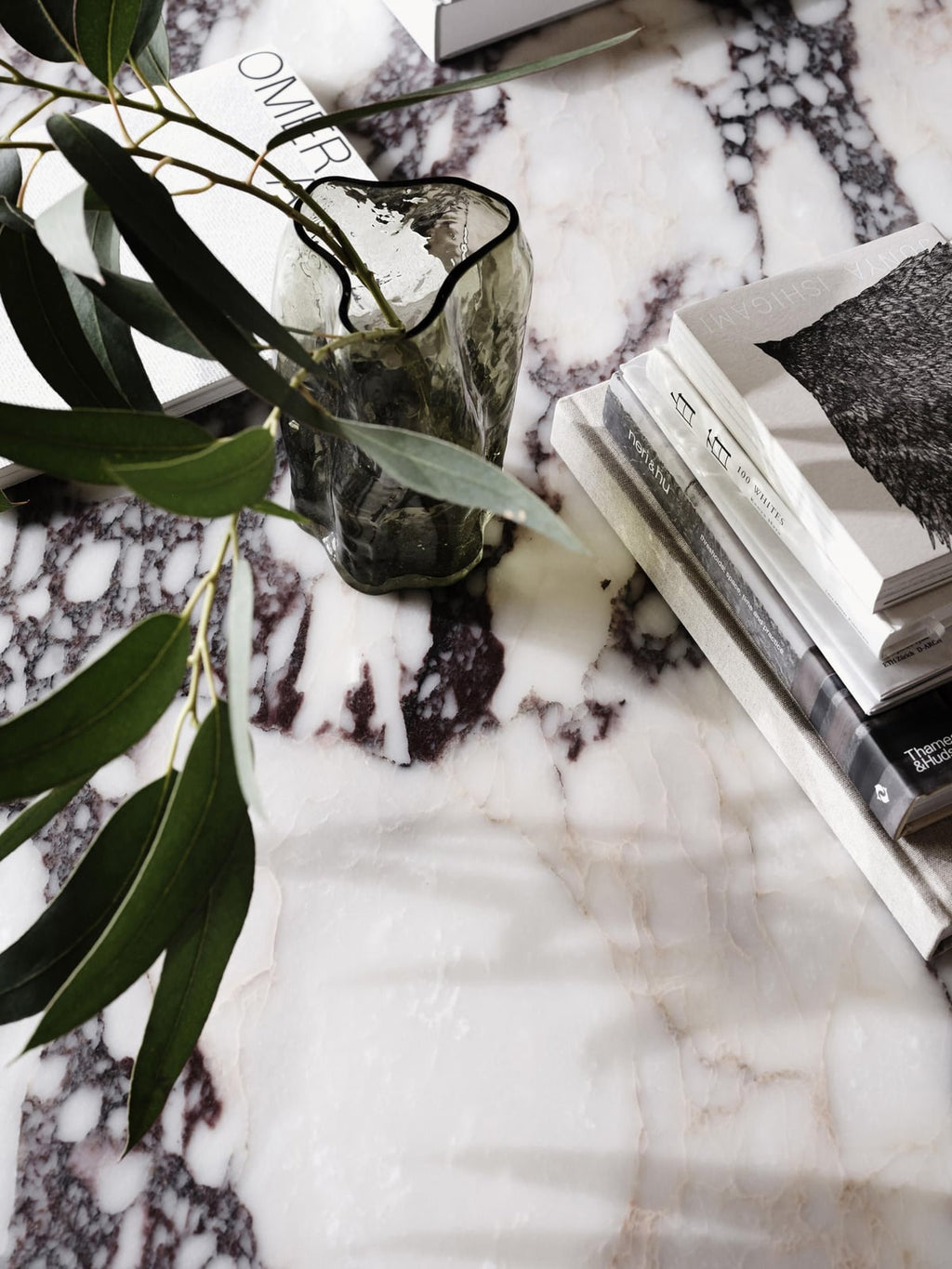 Garsdale Dining Table with Marble Table Top, Ø 145 cm