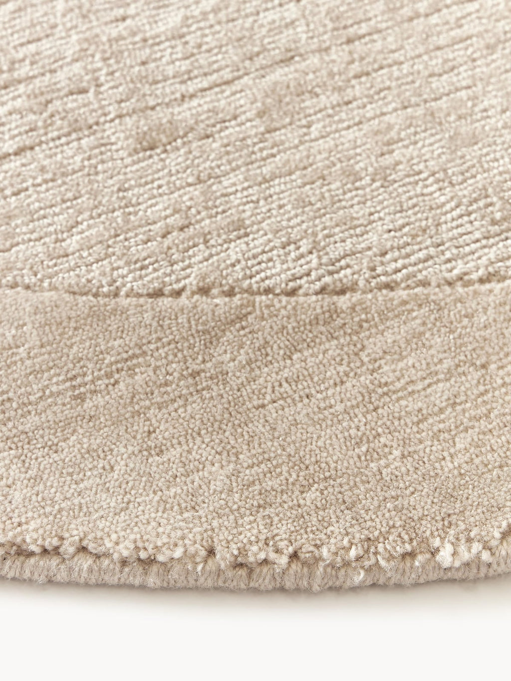 Garsdale Round Low-Pile Rug