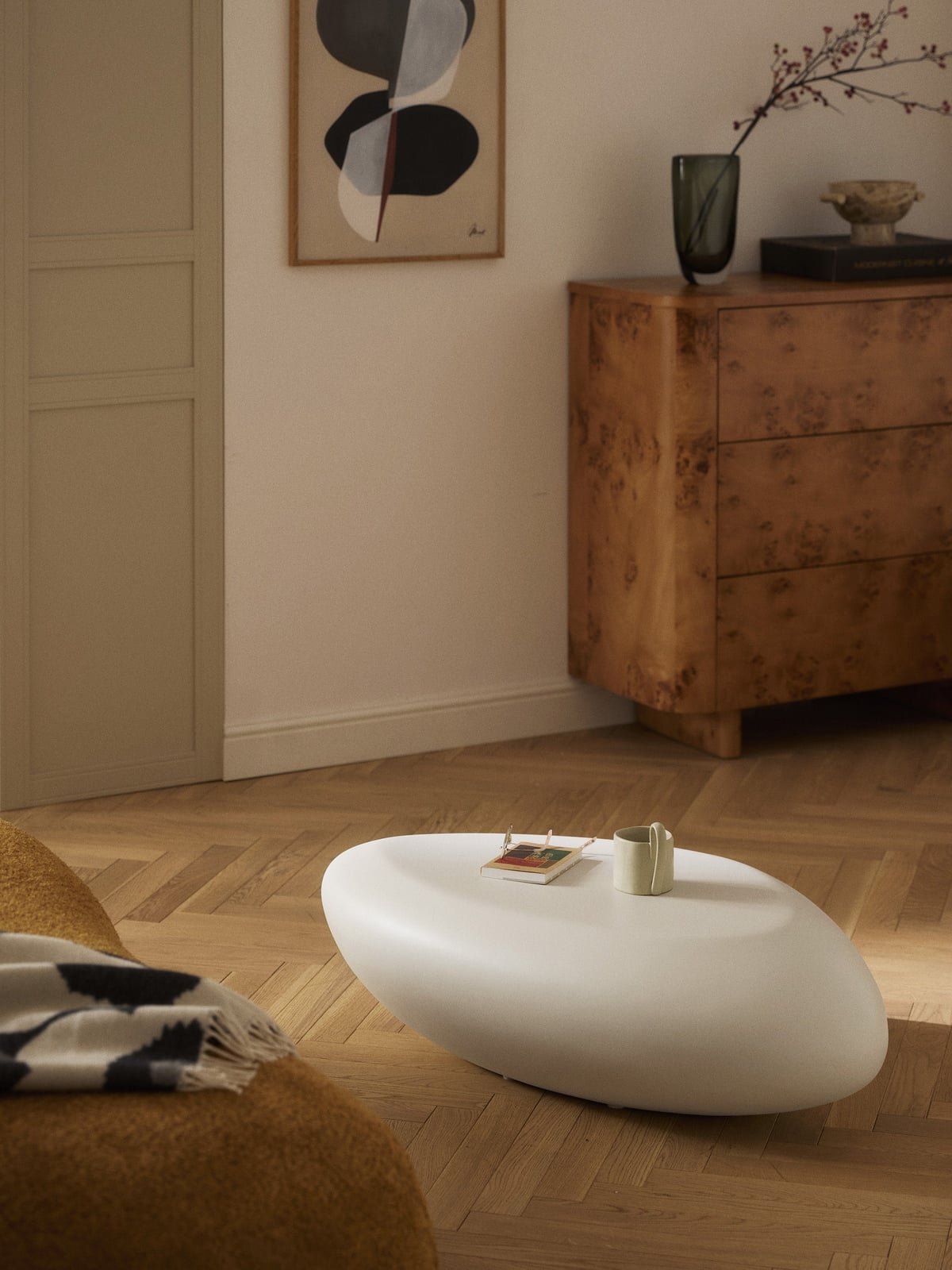 Grantley Organic-Shaped Coffee Table, W 100 cm