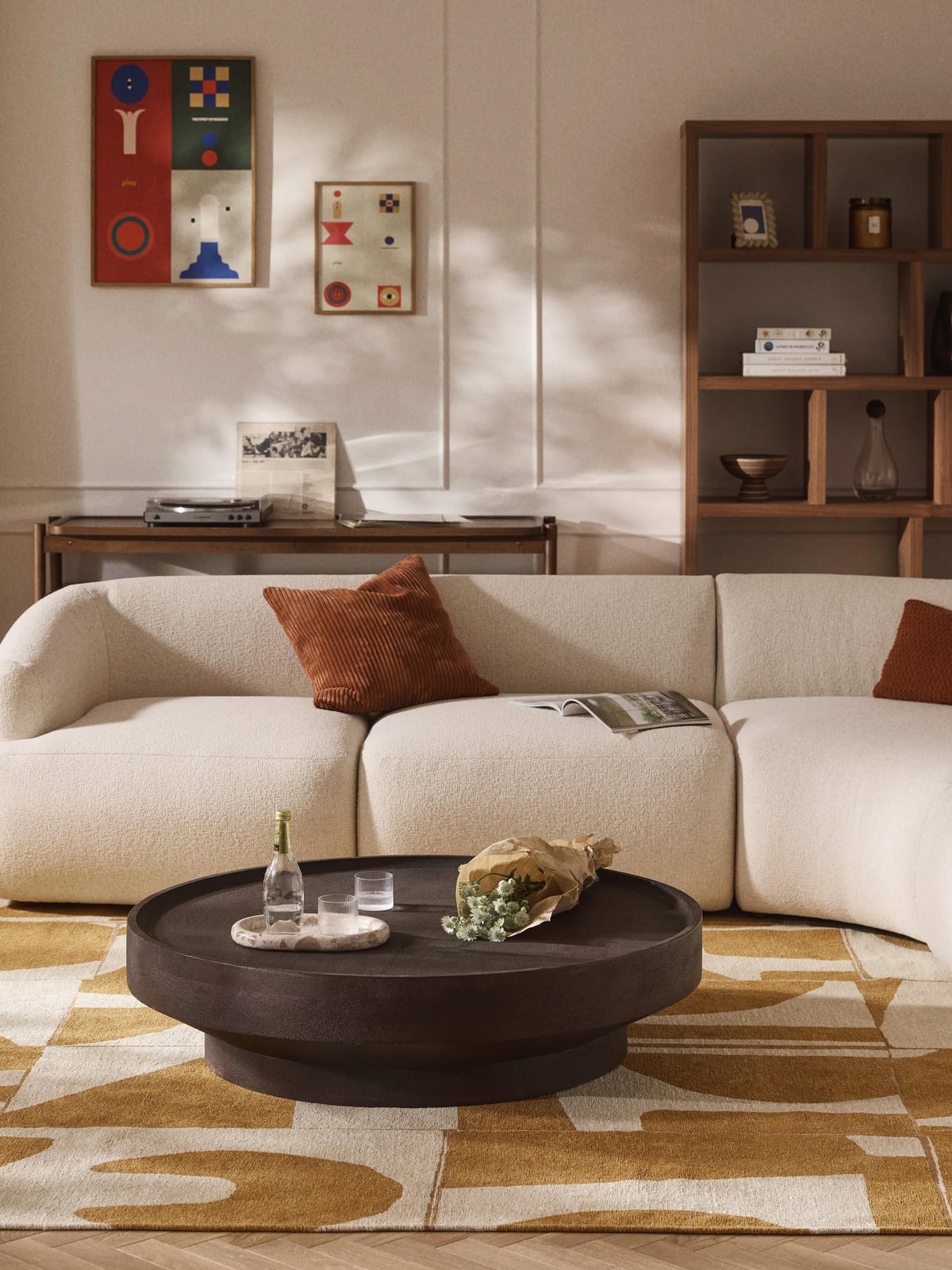 Gresham Round Xl Mango Wood Coffee Table
