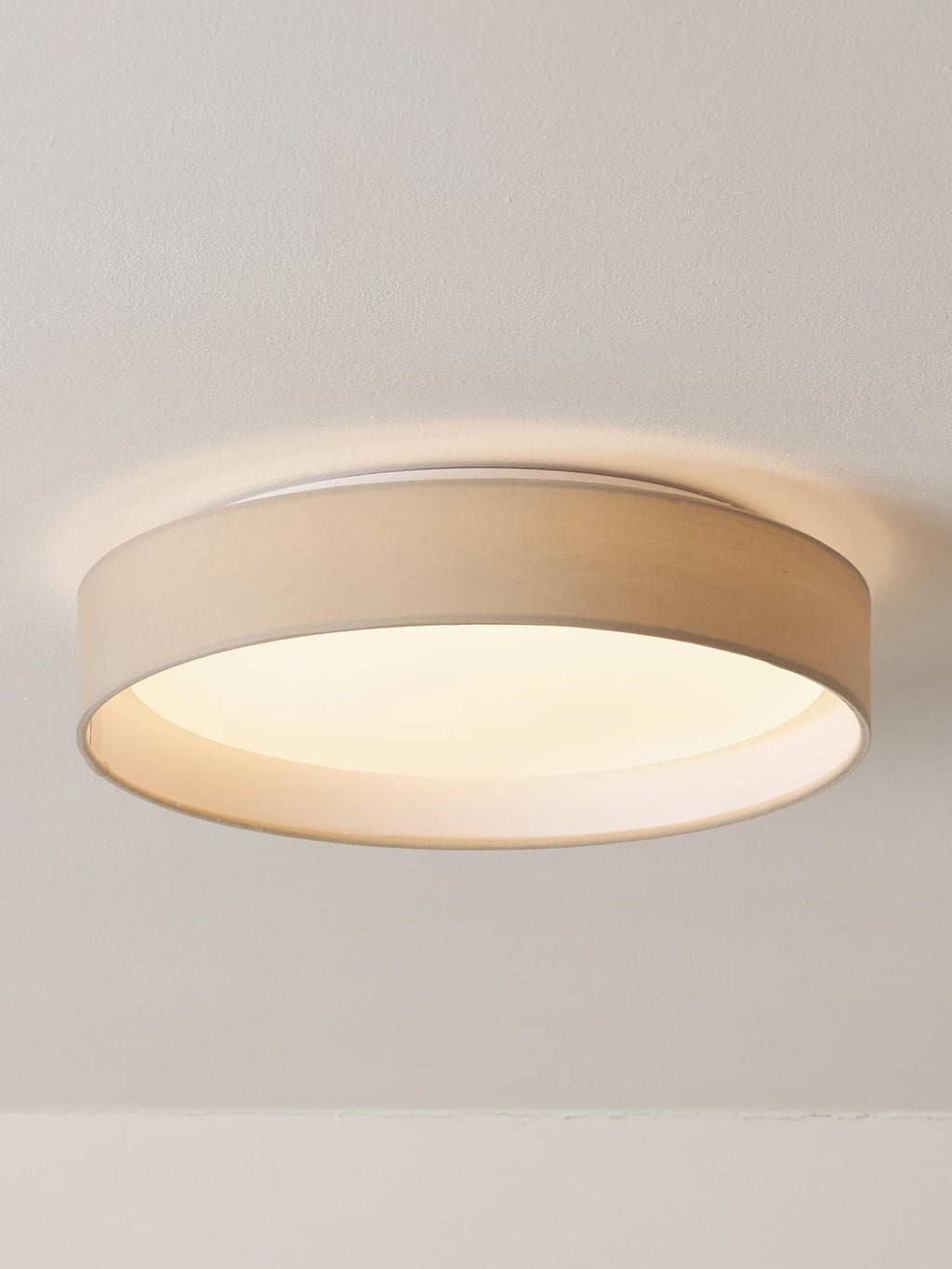 Hawkridge LED Ceiling Lamp