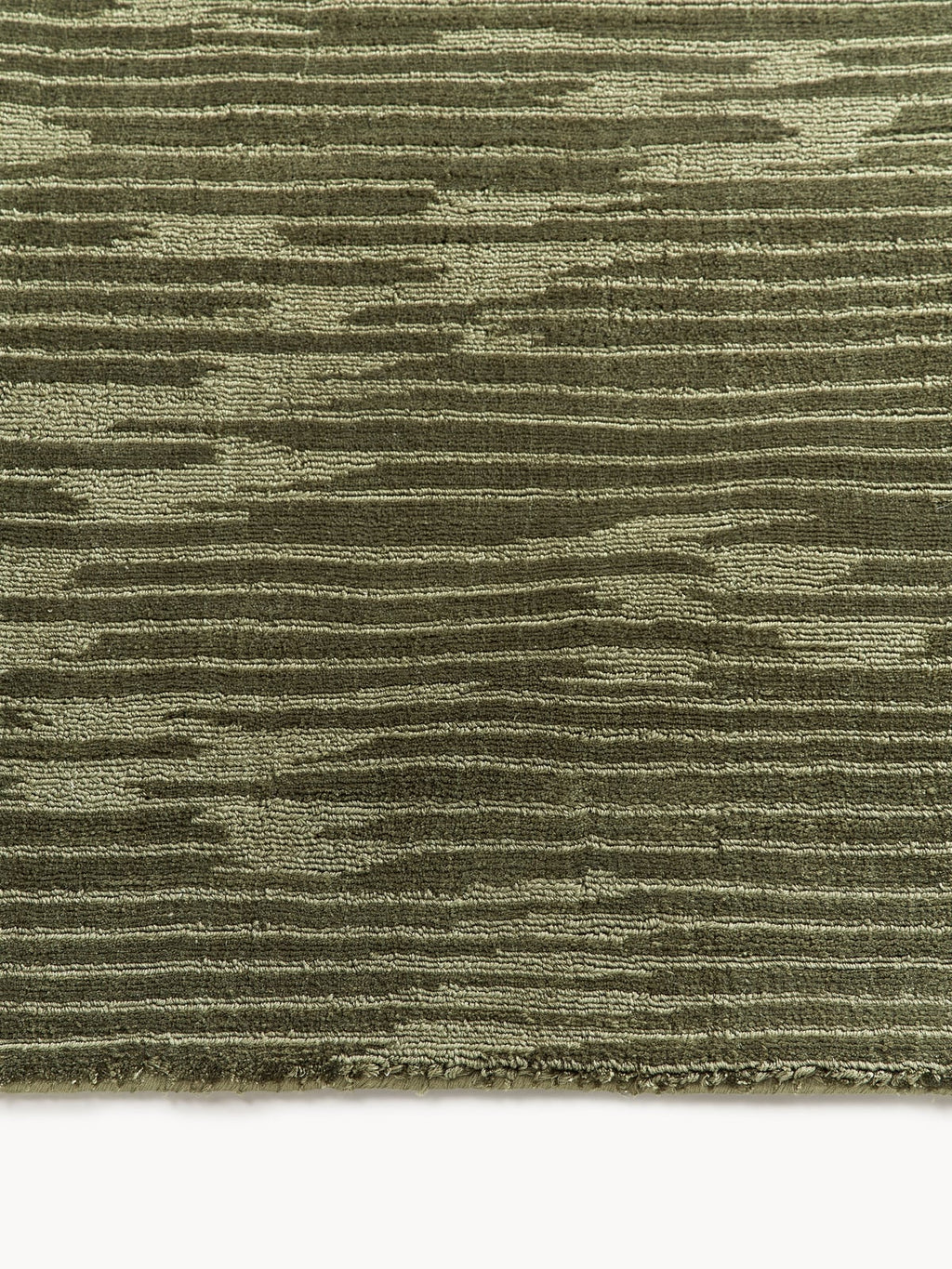 Hensall Hand-Woven Lyocell Rug