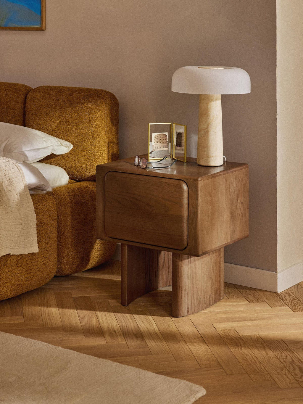 Hensall Oak Wood Bedside Table