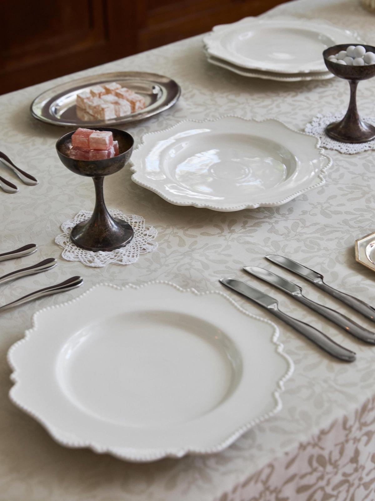 Hutton Porcelain Tableware Set, 4 People, Set of 12