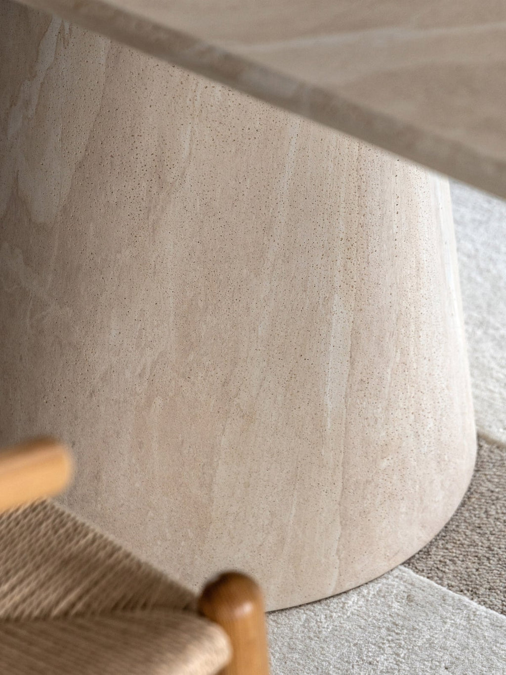 Irthing Oval Dinning Table, 200 x 90 cm