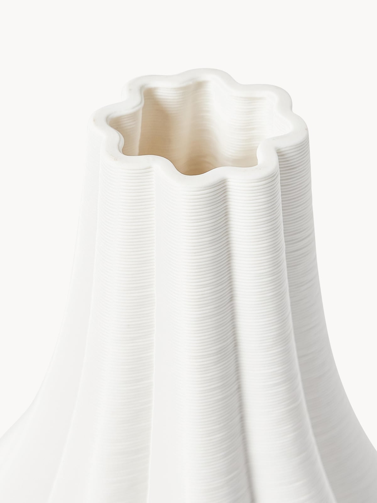 Isbourne 3D Printed Porcelain Vase, H 40 cm