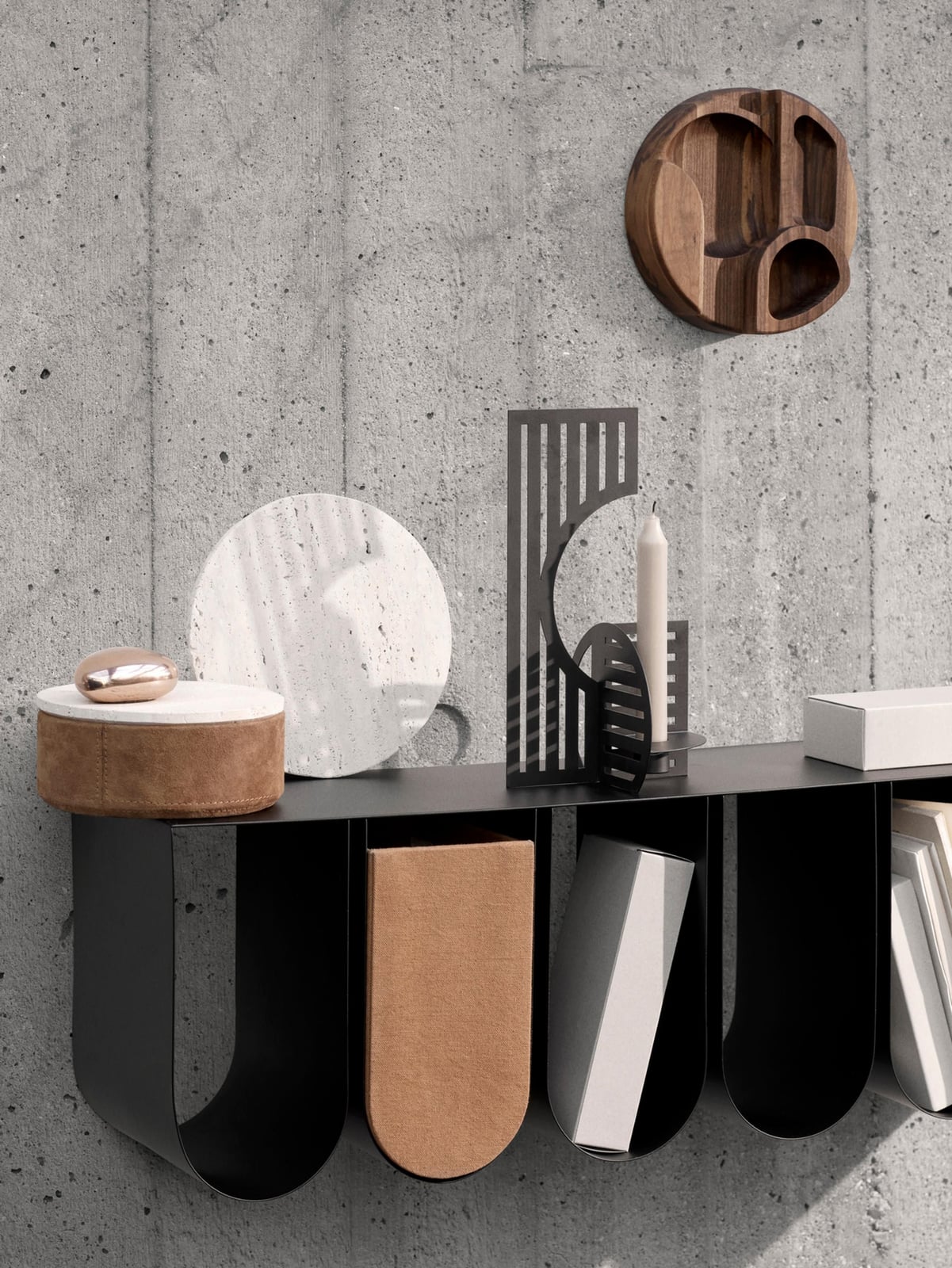 Ivybridge Metal Wall-Mounted Shelf