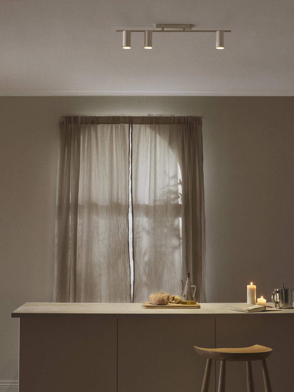 Keldon Large Ceiling Spotlight