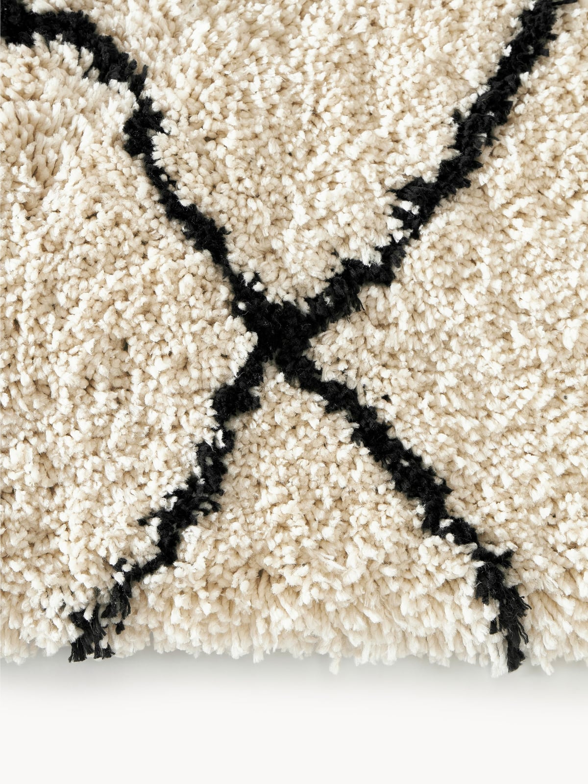 Kentmere Hand-Tufted Fluffy High-Pile Rug
