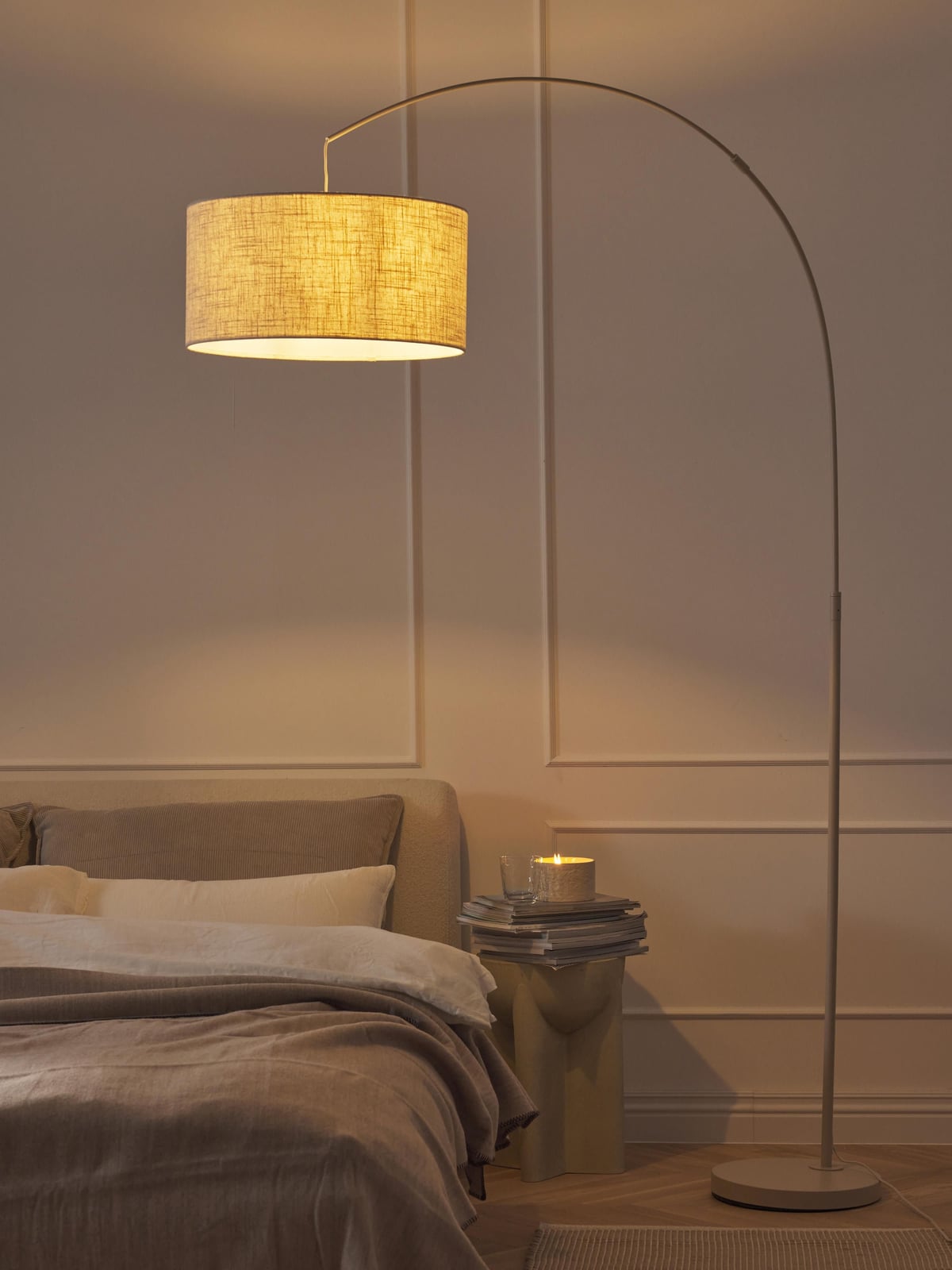 Lindale Large Arc Lamp