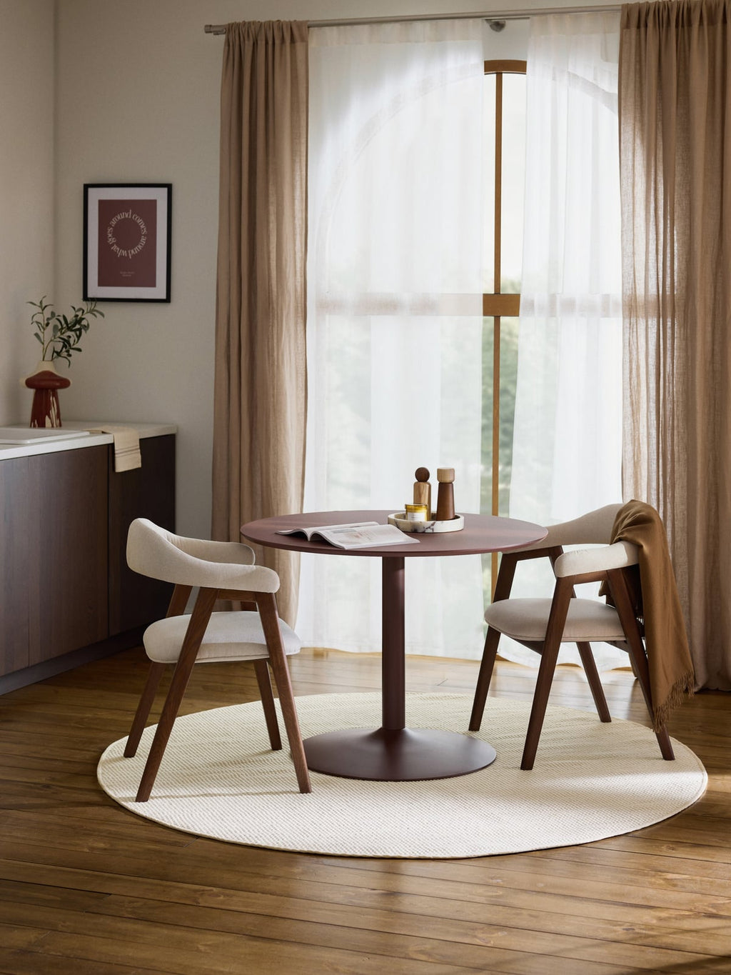Marlowe Round Hand-Woven Wool Rug