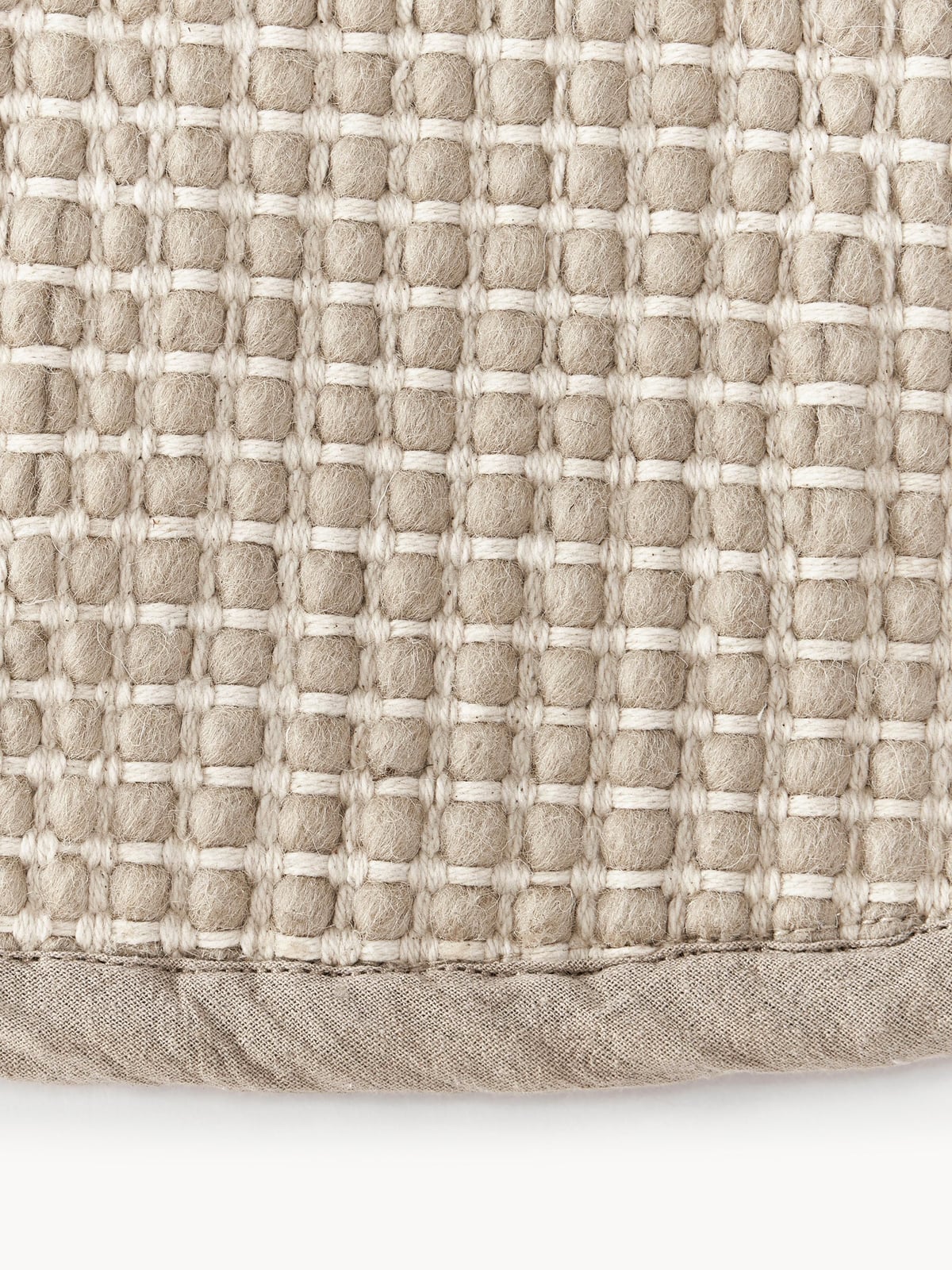 Marlowe Round Hand-Woven Wool Rug