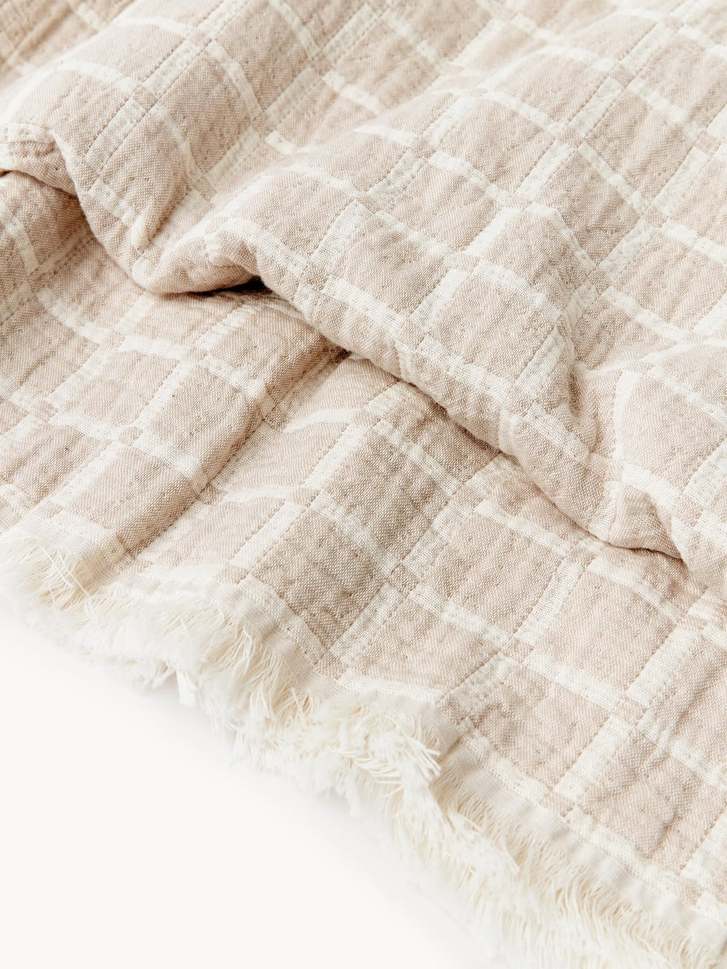 Naseby Washed Muslin Bedspread with Fringes