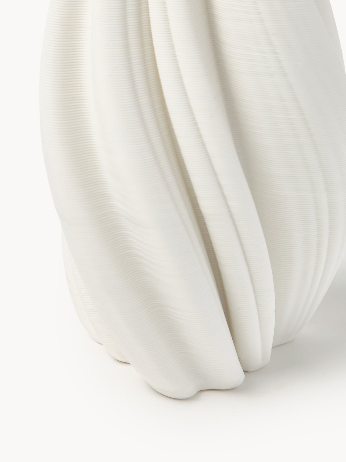 Newlyn 3D Printed Porcelain Vase, H 18 cm