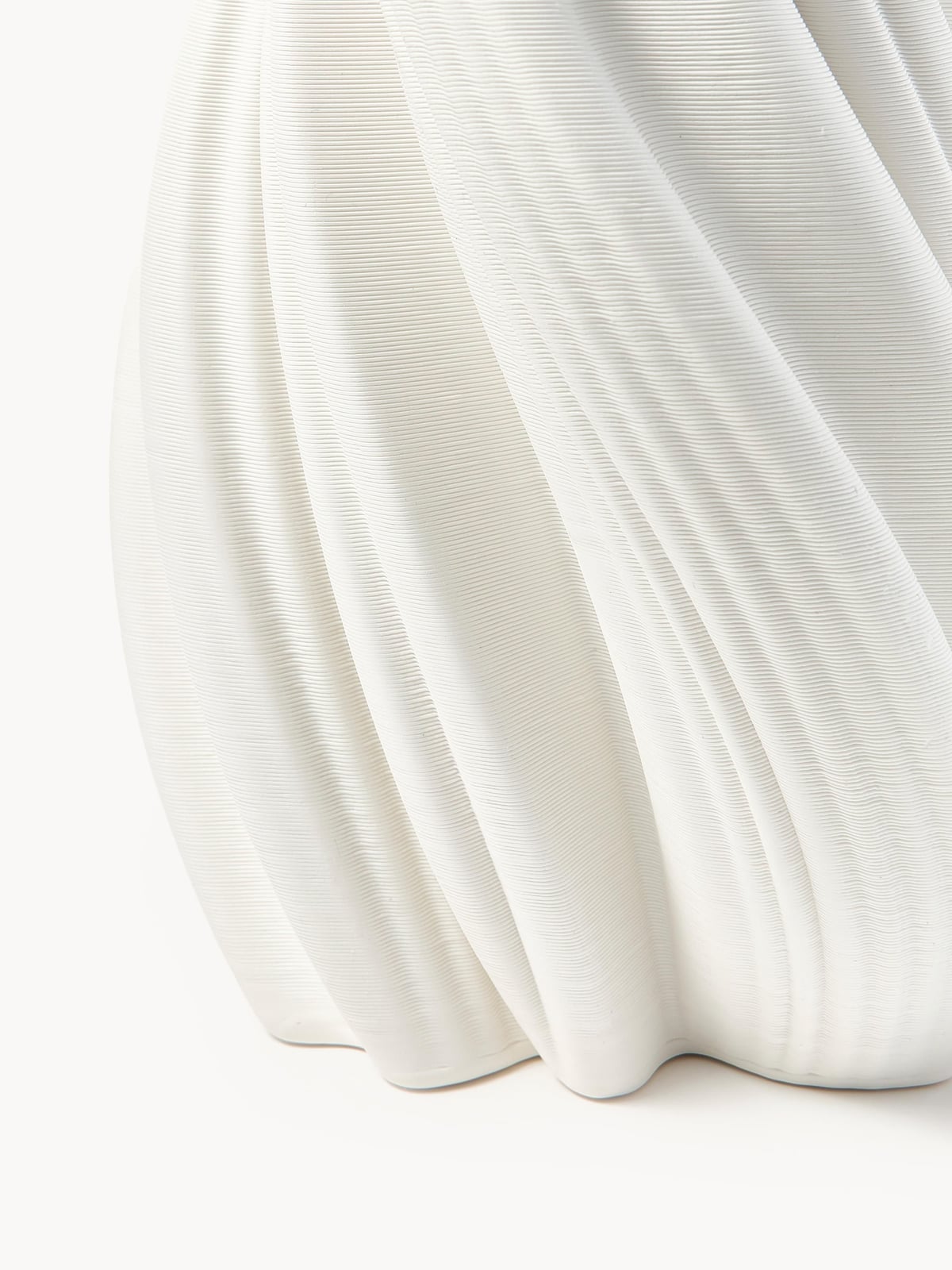 Newlyn 3D Printed Porcelain Vase, H 42 cm