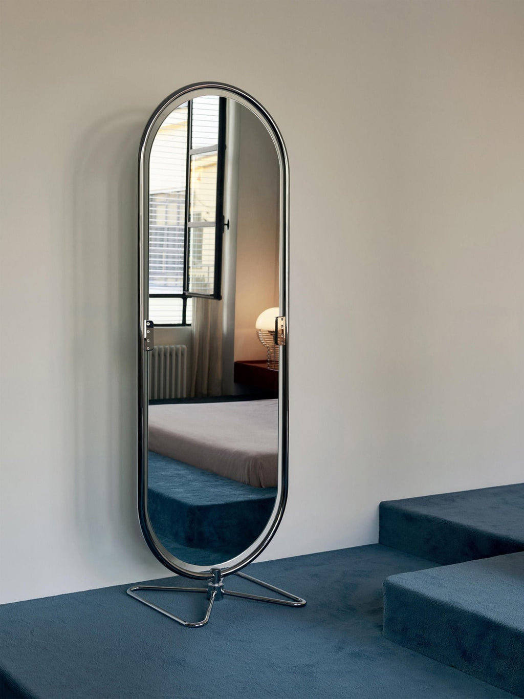 Norbury Oval Full-Length Standing Mirror System 1-2-3