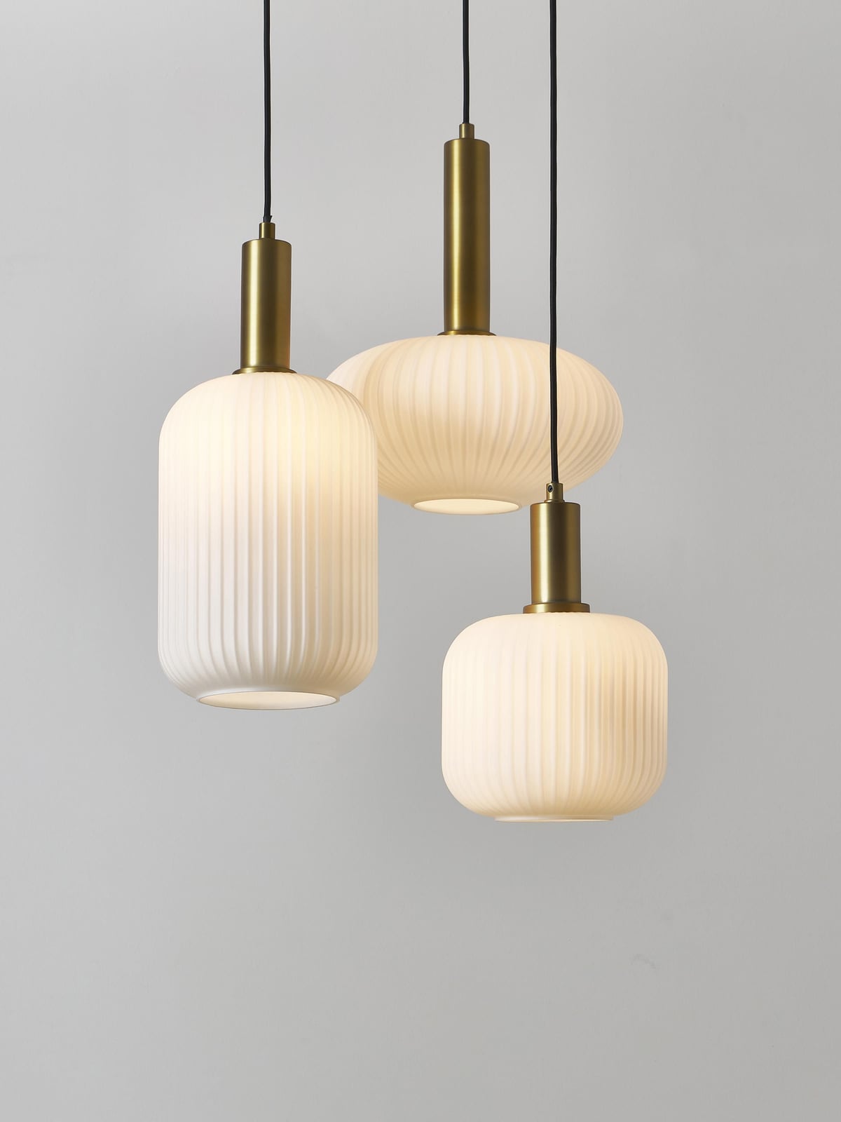 Ousby Opal Glass Cluster Pendant Light