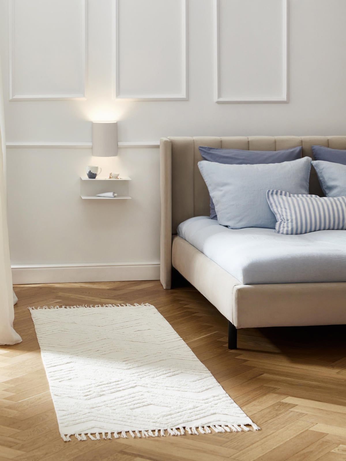 Peveril Wall Lamp