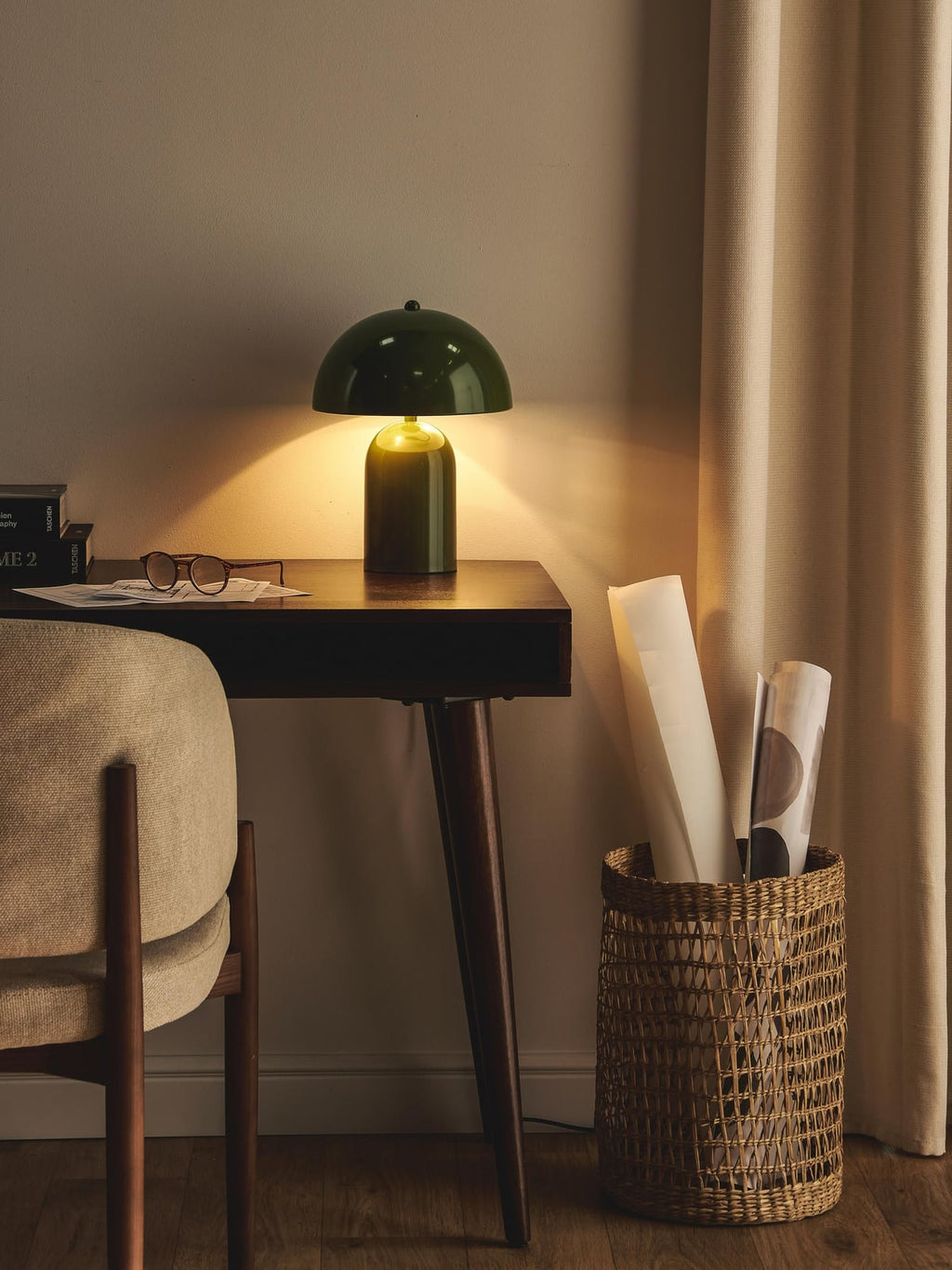 Ravenglass Small Retro Table Lamp