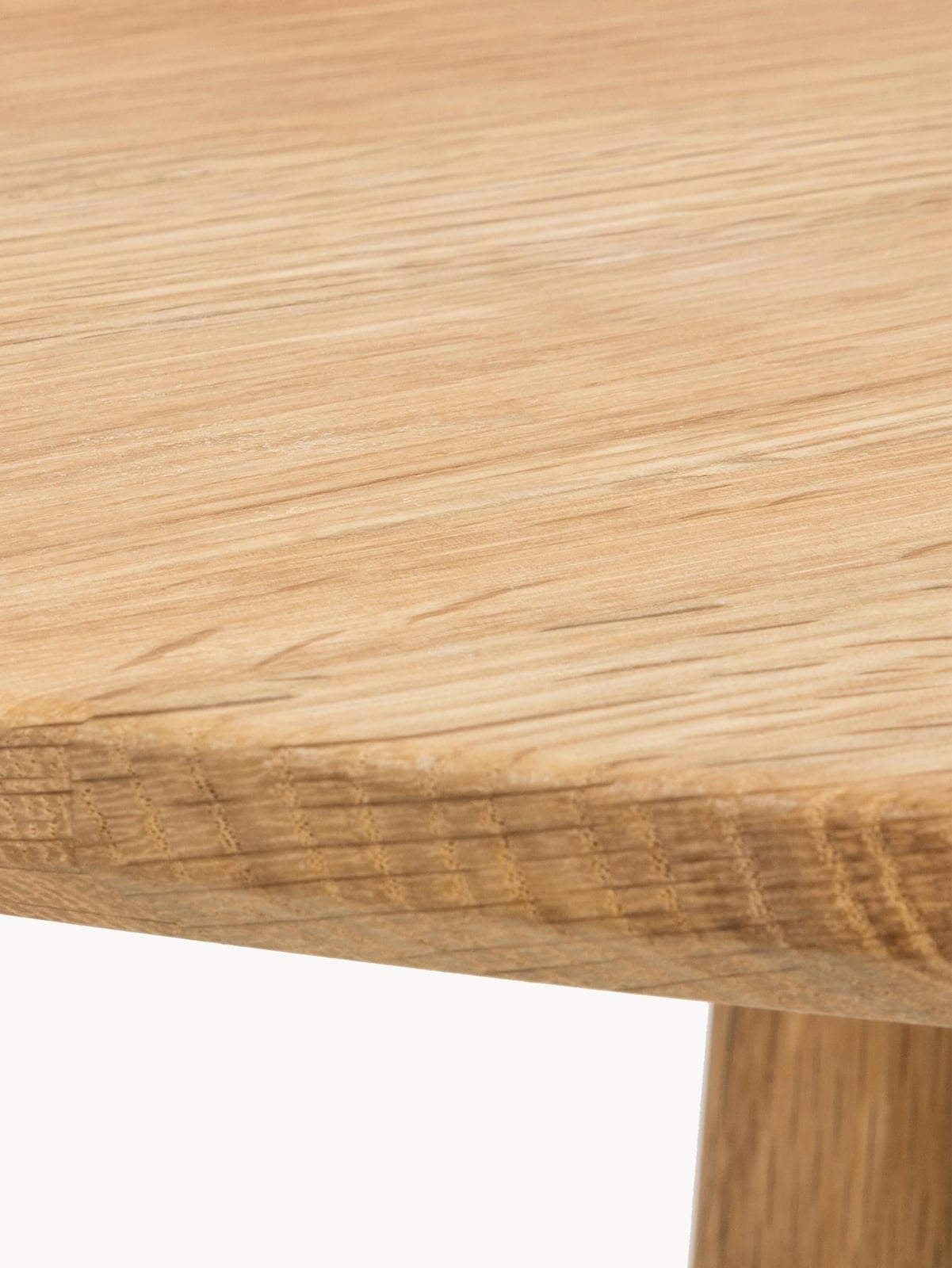 Ravensworth Round Oak Wood Dining Table, Ø 115 cm