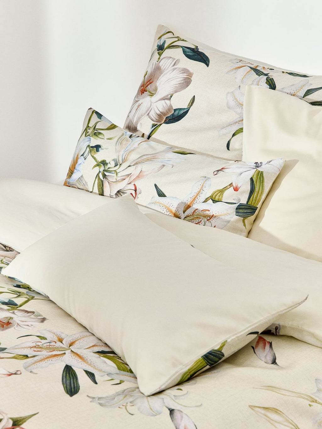 Rothbury Cotton Sateen Duvet Cover with Floral Print