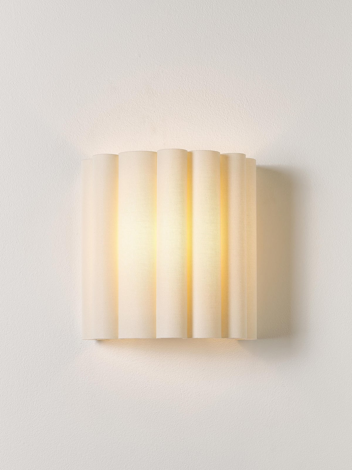 Ryedale Linen Wall Lamp