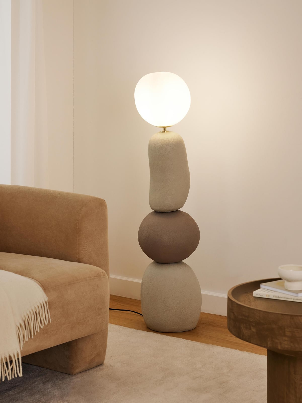 Thornbury Floor Lamp