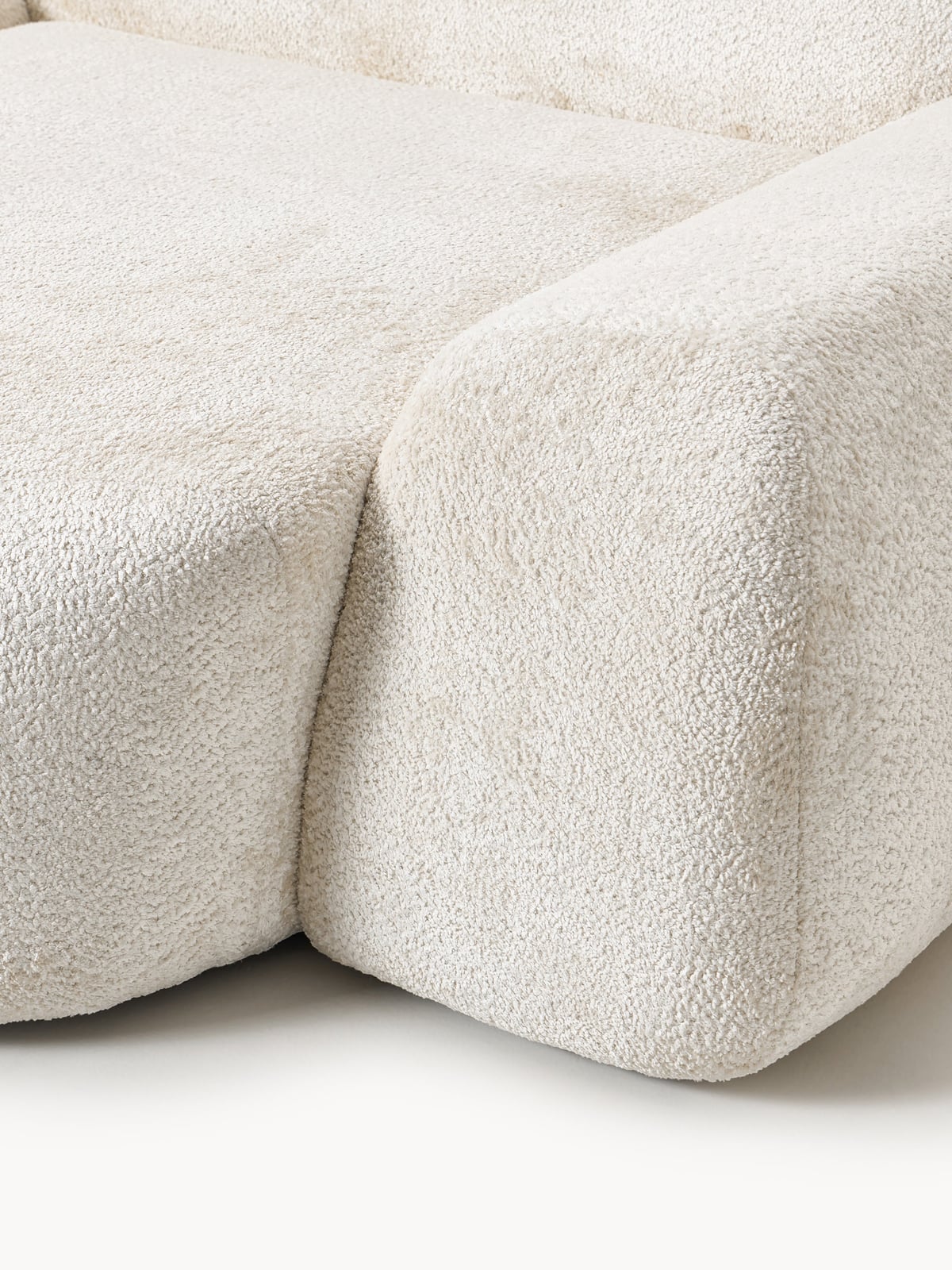 Ulpha XL Teddy Bouclé Lounge Chair