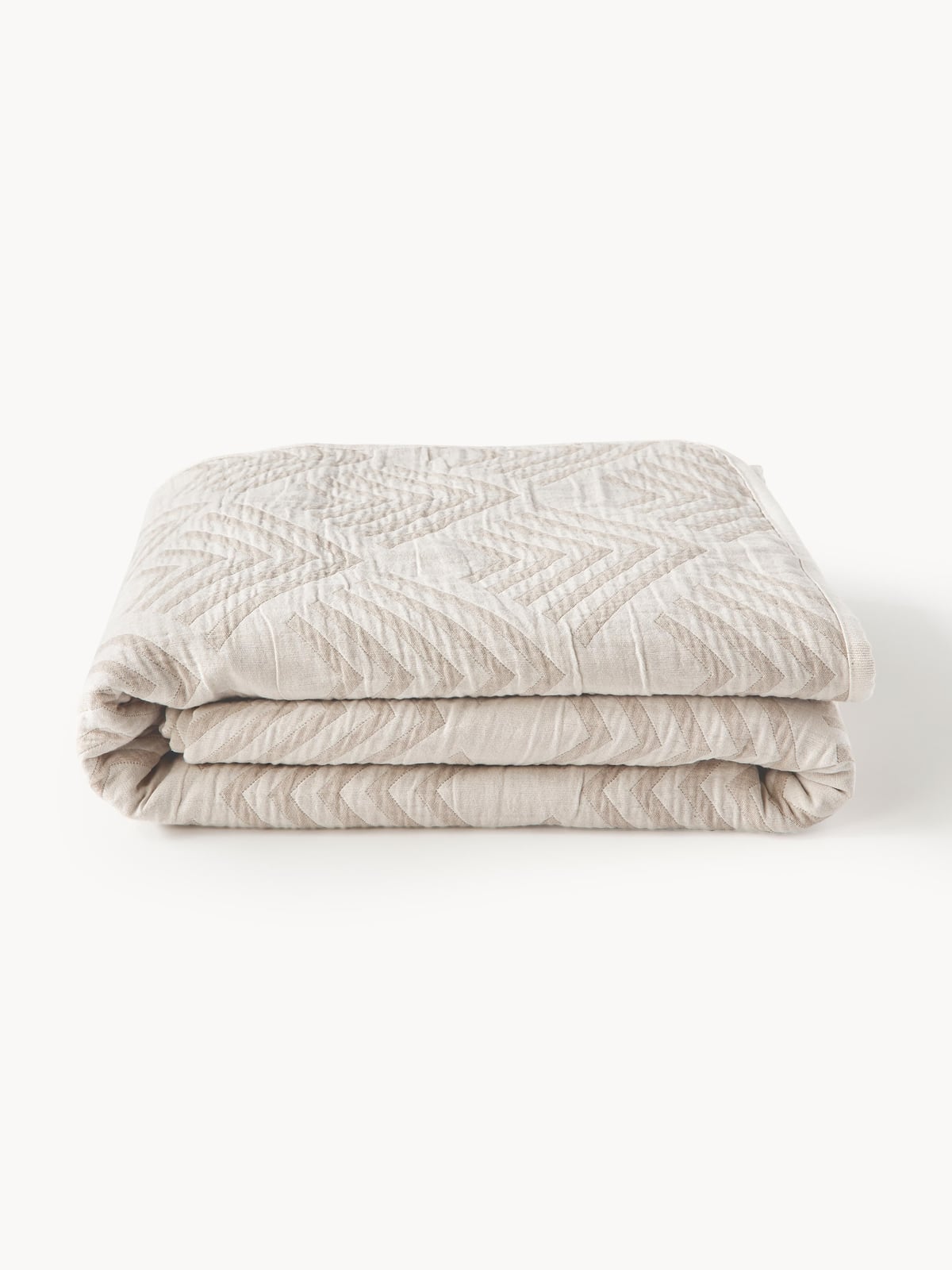 Uplyme Jacquard Bedspread with Graphic Pattern