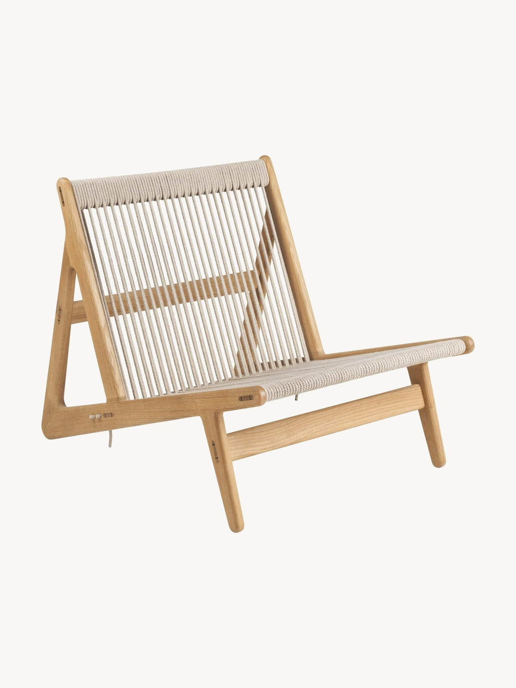 Uppingham Handmade Oak Wood Lounge Chair MR01 with Seat Cushion