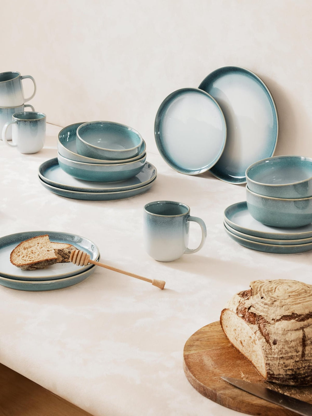 Uppingham Reactive Glaze Tableware Set, 4 people, Set of 12