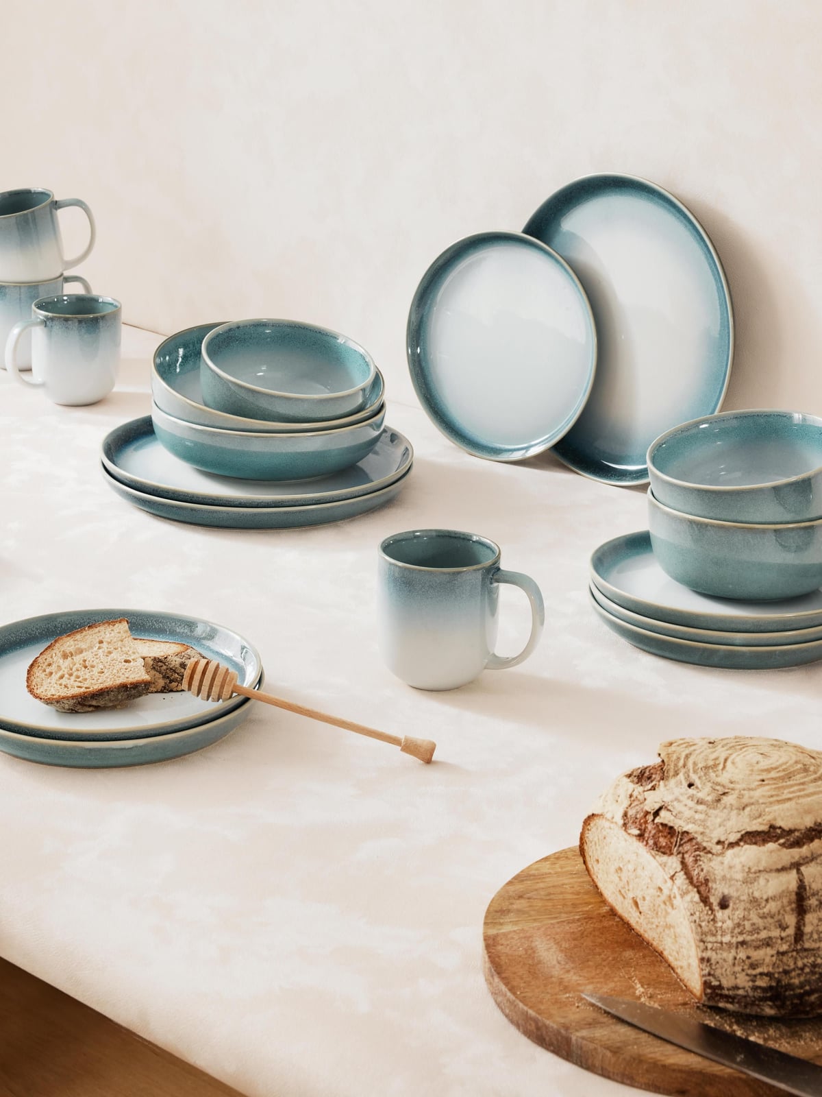 Uppingham Reactive Glaze Tableware Set, 4 people, Set of 12