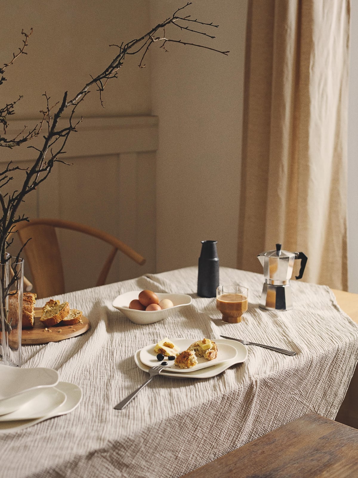 Wickham Organic Shaped Porcelain Tableware Set, 4 people, Set of 12