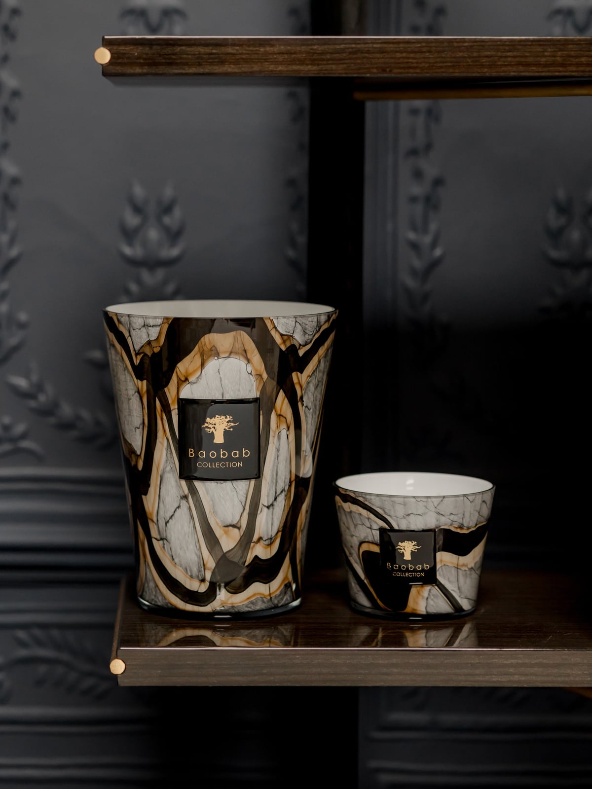Wrenbury Five-Wick Scented Candle (Leather, Rose & Plum)