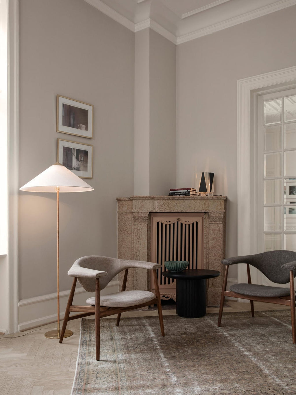 Yanwath Floor Lamp 9602