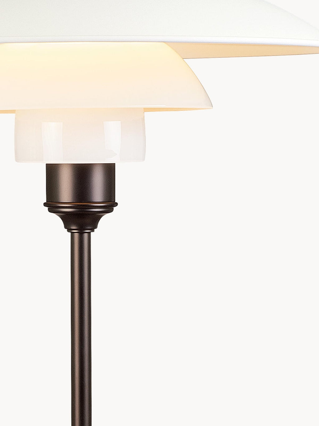 Yarnton Large Mouth-Blown Table Lamp PH 3/3