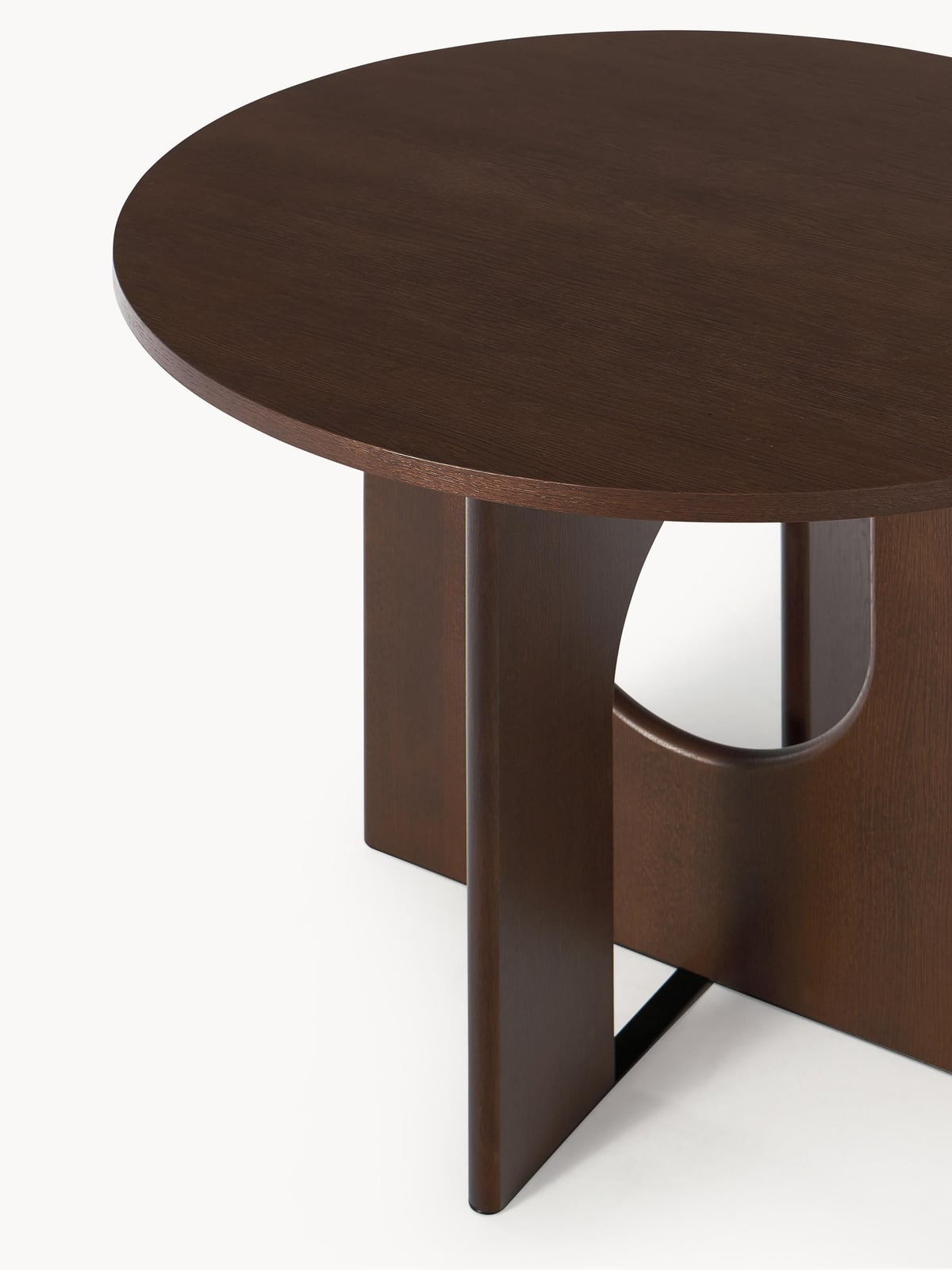 Yarrowdale Round Dining Table, in various sizes