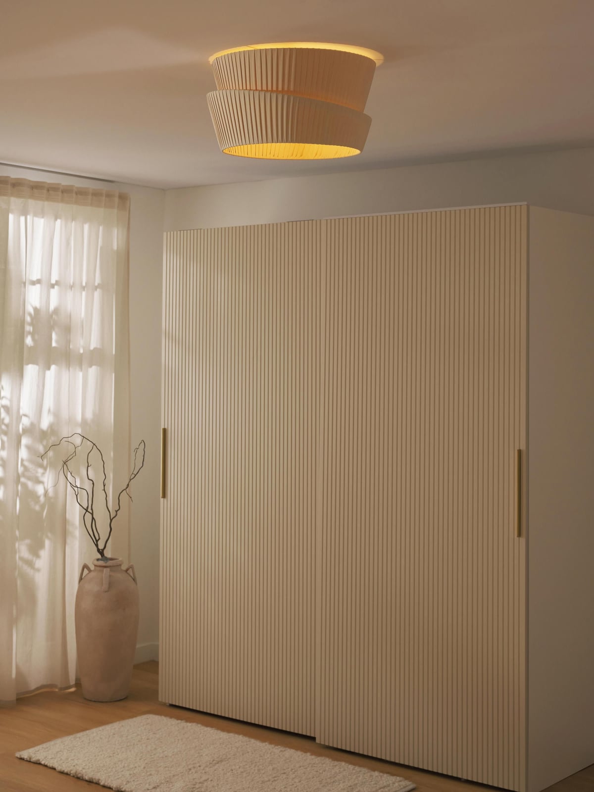 Yeadon Ceiling Lamp with An Asymmetrical Lampshade
